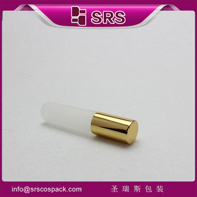 स्टेनलेस स्टेल रोलर बॉल के साथ बोतल पर थोक 1/6oz 5ml प्लास्टिक खाली इत्र रोल