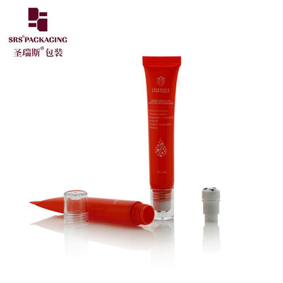 गर्म लाल इंजेक्शन पीई 3 स्टील रोलर बॉल ट्यूब Squeezable D19mm 20ml आँख सीरम के लिए